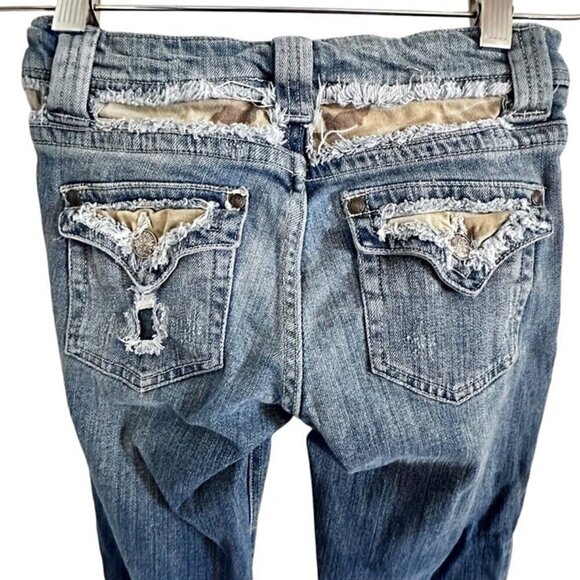 Squeeze Jeans Women's size 0 zero Distressed camo patched boot cut med wash - Picture 10 of 12